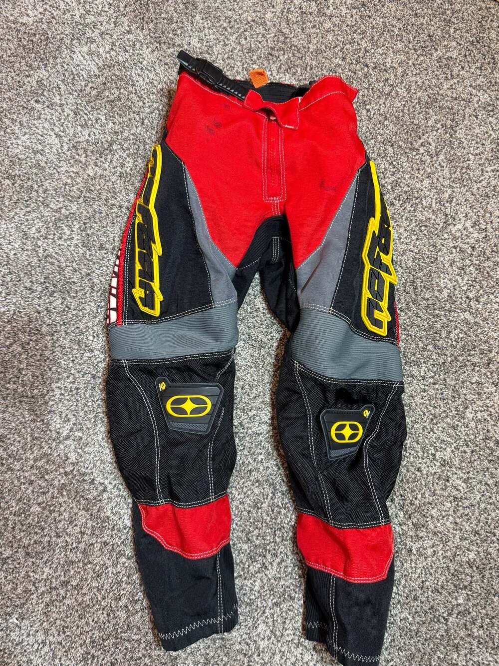 No Fear Spectrum Motocross Pants Youth Size 20 Red Black Yellow